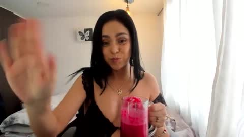 Nicole online show from 04.08.26