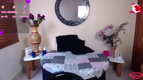 Nicole Santana online show from 02.28.26