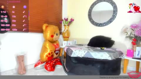 Nicole Santana online show from 04.16.26