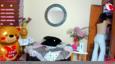 Nicole Santana online show from 05.08.26