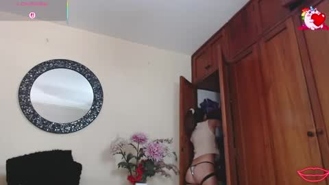 Nicole Santana online show from 05.25.26