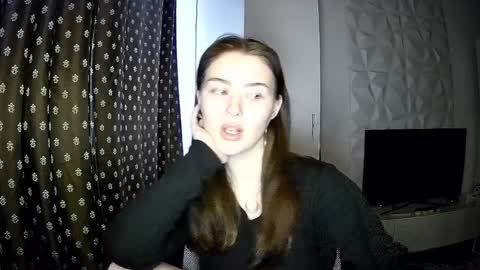 nicole_todd online show from 12.12.24