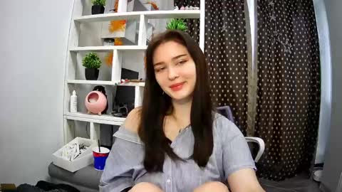 nicole_todd online show from 12.28.24