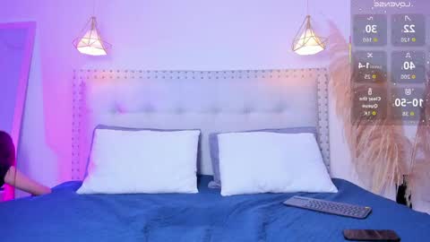 Snapshot of nicole_vega18 chatting on 05.25.26 Nicole online show from 05.25.26