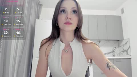 Snapshot of nicoledolla chatting on 10.12.25 nicoledolla online show from 10.12.25