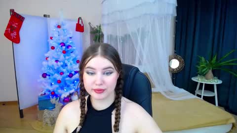 nicolefoxery online show from 12.11.24