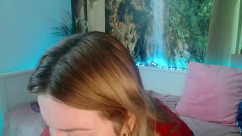 Snapshot of nicolelinharts chatting on 02.03.25   Birthday  online show from 02.03.25