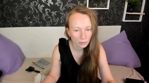 Nicole online show from 03.26.26