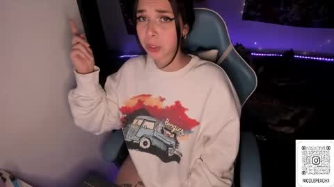 Snapshot of nicolepeachx chatting on 12.12.24 Nicol independent model online show from 12.12.24