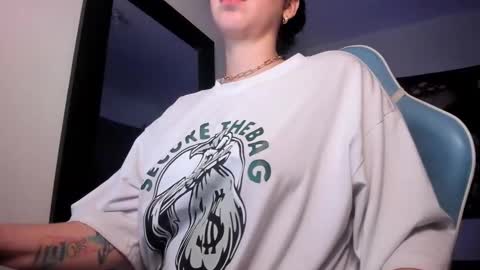 Snapshot of nicolepeachx chatting on 01.29.25 Nicol independent model online show from 01.29.25