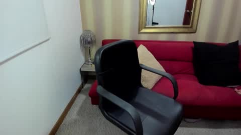 Snapshot of nicolettcolin chatting on 11.05.25 Nicolettcolin online show from 11.05.25