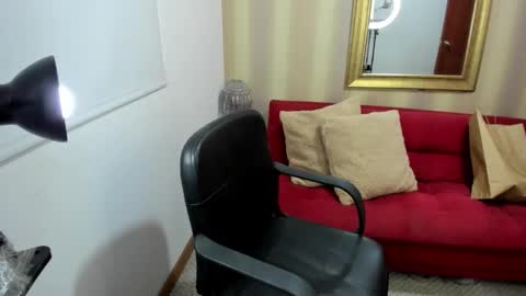 Snapshot of nicolettcolin chatting on 12.03.25 Nicolettcolin online show from 12.03.25