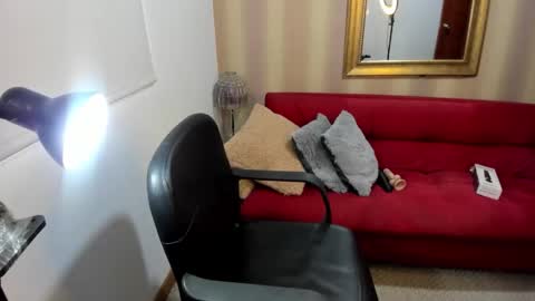 Snapshot of nicolettcolin chatting on 02.22.26 Nicolettcolin online show from 02.22.26