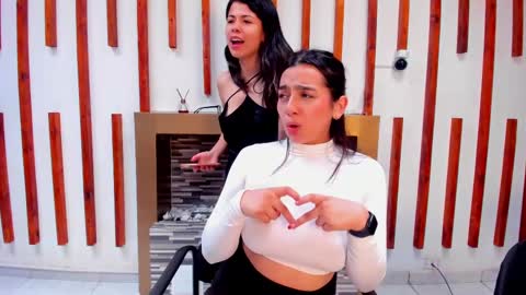 Nicolle Mays online show from 02.15.25