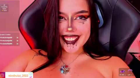 Snapshot of nicolle_ruizz chatting on 07.10.26 Nicoll online show from 07.10.26