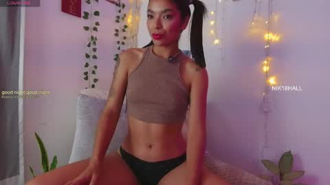Nicolle online show from 06.07.26