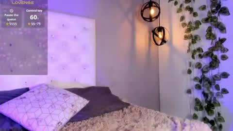 Nicolle online show from 07.27.26