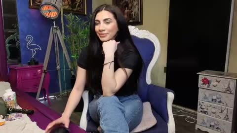 Snapshot of nicollepalmer chatting on 03.01.25 Nicolle online show from 03.01.25