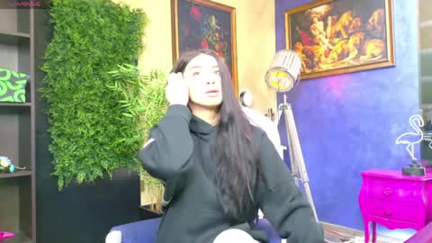 Snapshot of nicollepalmer chatting on 04.20.26 Nicolle online show from 04.20.26