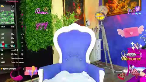 Nicolle online show from 06.11.26