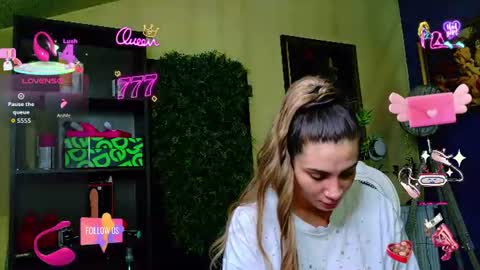Nicolle online show from 07.01.26
