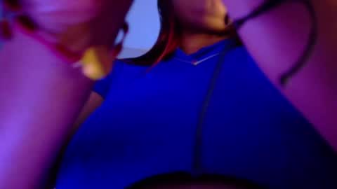 Nicolle Miley online show from 07.17.26
