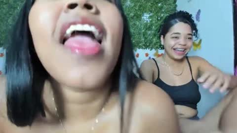 Snapshot of nicolsexi_69 chatting on 02.19.25 nicolsexi_69 online show from 02.19.25