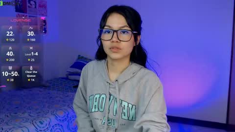 Snapshot of nicorobin7 chatting on 05.24.26 NicoRobin777 online show from 05.24.26