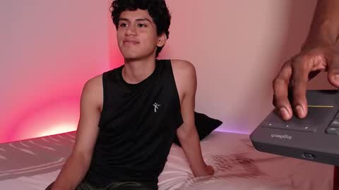 Nico y Mark online show from 11.19.25