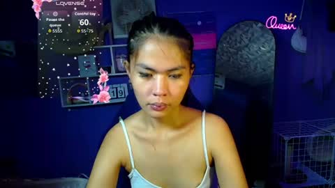 Snapshot of nicsh chatting on 06.19.26 Nichole online show from 06.19.26