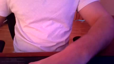 Snapshot of nigelldoeverything chatting on 11.02.25 nigelldoeverything online show from 11.02.25