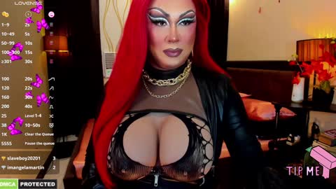 Snapshot of nightmare_natalia chatting on 12.31.24 Natalia online show from 12.31.24