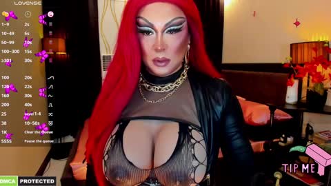 Snapshot of nightmare_natalia chatting on 01.01.25 Natalia online show from 01.01.25