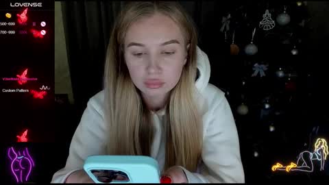 nigo_nika online show from 01.12.26