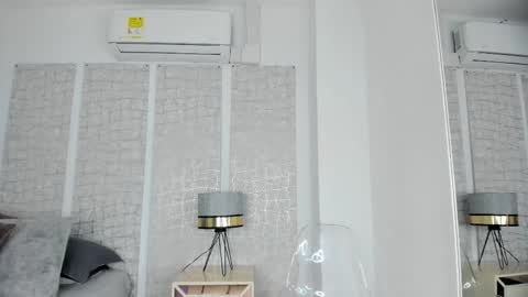 Niicole online show from 11.27.25