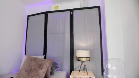 Niicole online show from 02.23.26