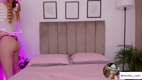 Snapshot of niicoleta2 chatting on 11.24.25 Niicoleta online show from 11.24.25