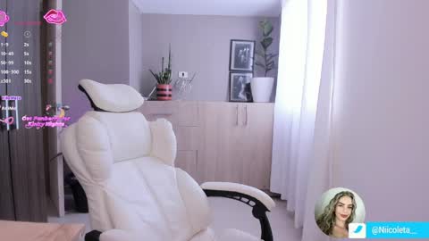 Snapshot of niicoleta2 chatting on 04.19.26 Niicoleta online show from 04.19.26