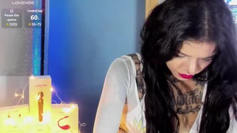 Snapshot of niinaink chatting on 02.03.25 NINAINK online show from 02.03.25