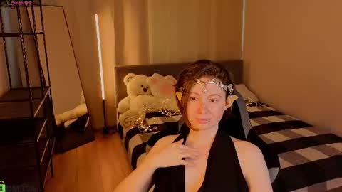 Snapshot of nika_berryy chatting on 07.23.26 Nika online show from 07.23.26