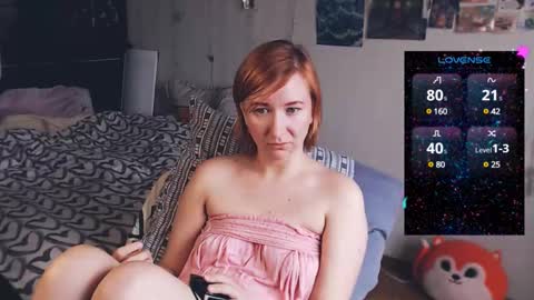 Snapshot of nika_fuchs chatting on 02.10.25 Nika online show from 02.10.25