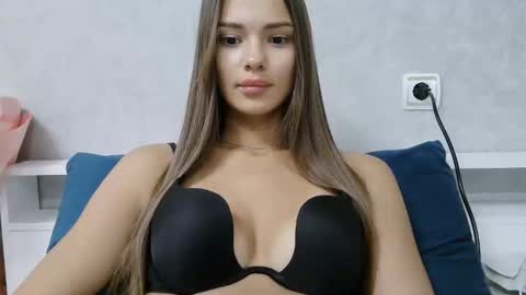 Nika online show from 06.03.26