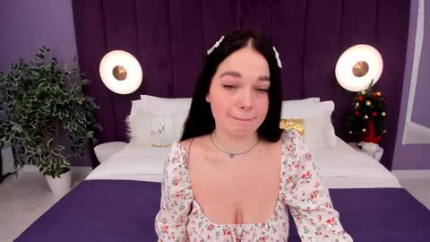 Nika online show from 12.17.24