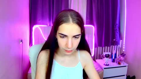 nikastarkk online show from 09.13.25