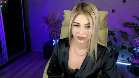 NikaStill  online show from 04.19.26