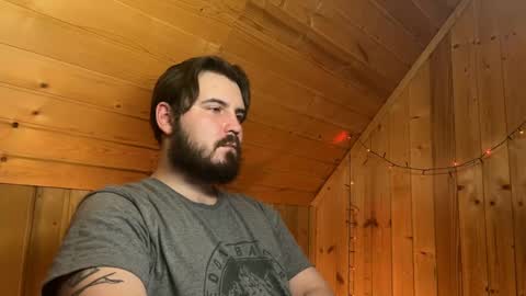 Snapshot of nikbusiness chatting on 02.11.25 Nick online show from 02.11.25