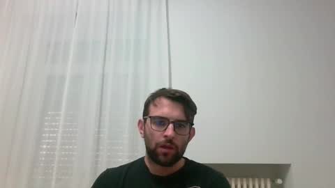Snapshot of nikgenini chatting on 04.09.26 Nik Jay online show from 04.09.26
