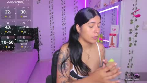 Niki online show from 04.12.26