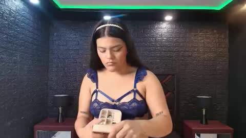NIKI online show from 05.13.26