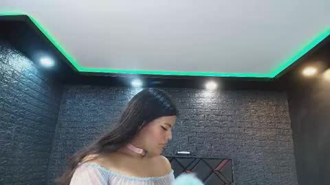NIKI online show from 05.25.26
